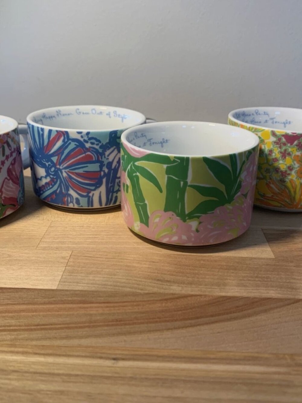 LILLY PULITZER 4pc Porcelain Stacking Espresso Mugs - Picture 3 of 4